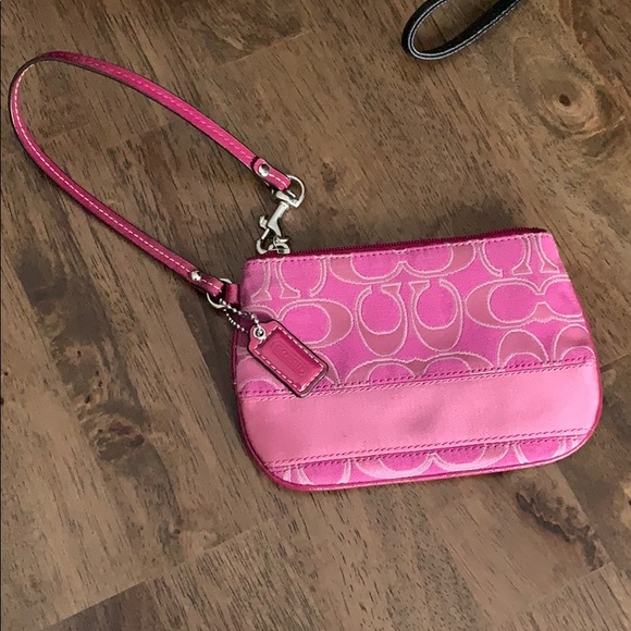 Coach Wristlet - Picture 1 of 3